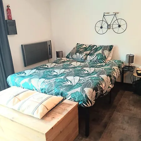 Apartment 3 - 3 Ambiances - Confort - Piscine Ouverte Juillet Aout - Zwembad Open July Augustus Han-sur-Lesse